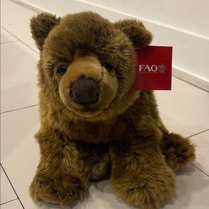 FAO Schwarz Golden Brown Plush Bear